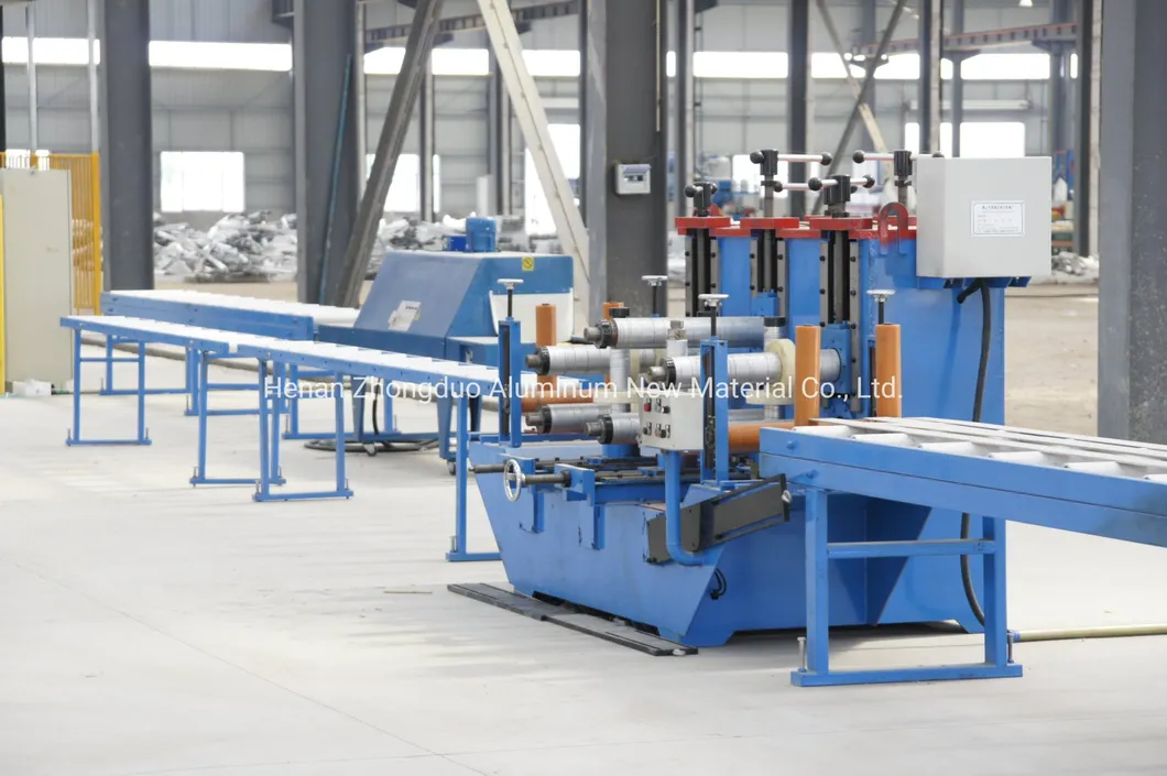 Aluminum 6082 T6 Aluminium Extrusion Profile Pipe Tube Screw with Customization