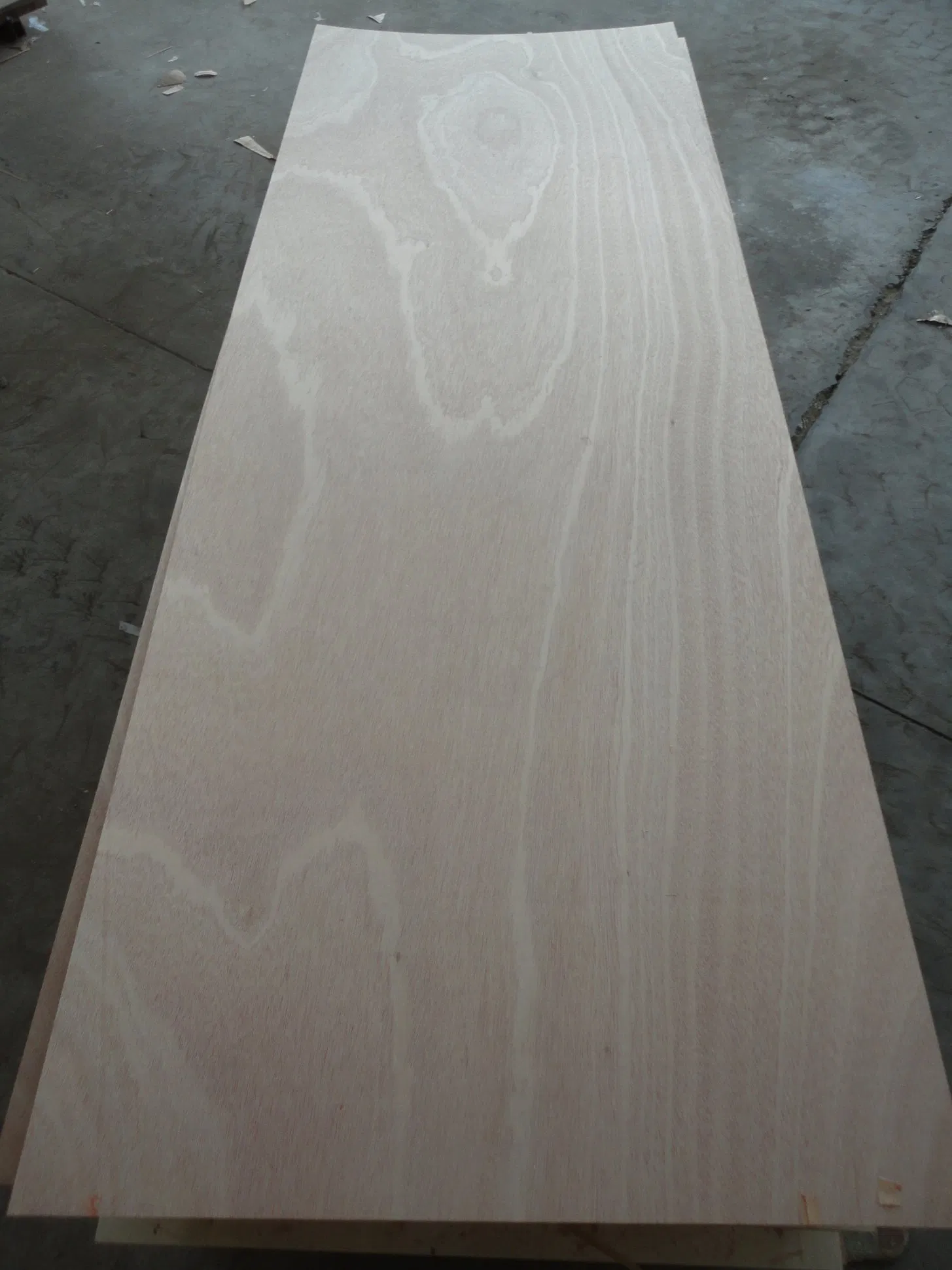 Factory-Okoume Door Skin Size Plywood 3' x7 ' Thickness 2.5mm 2.7mm 3.2mm 3.6mm 5mm