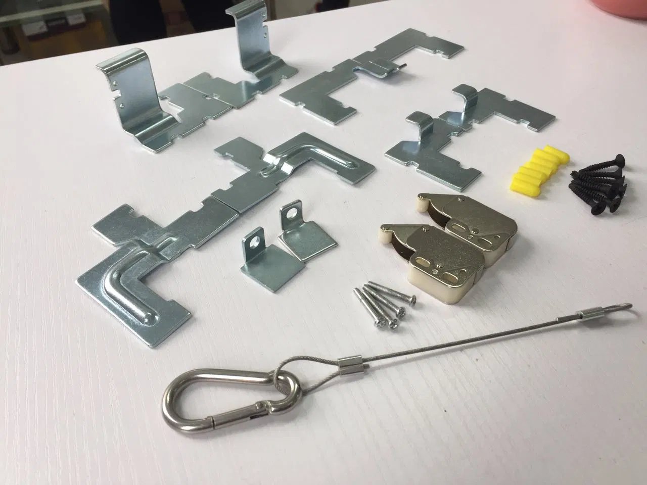 Galvanized Steel Corner Bracket for Alumium Access Panel