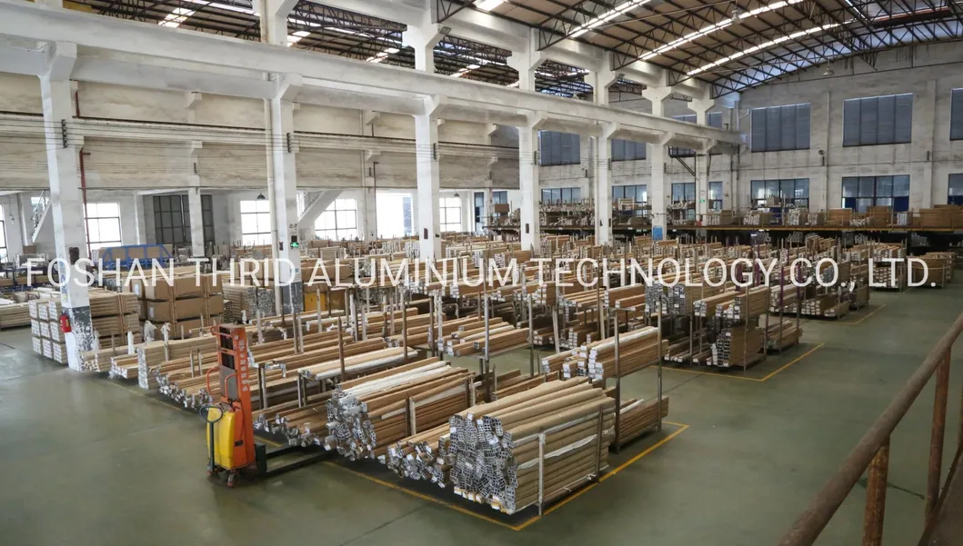 High Quality Wooden Color German Brand Hardware Aluminum Casement Window & Door Double Glazed Windows